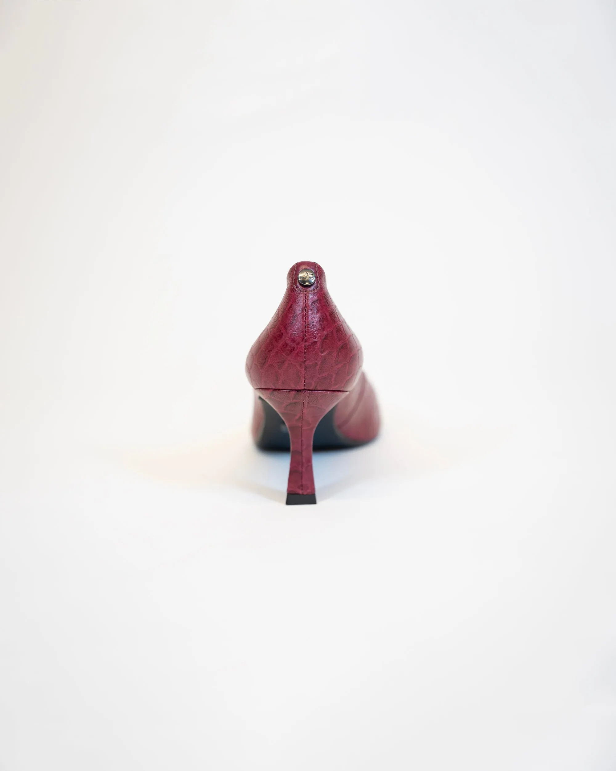 Burgundy Croc Embossed Leather Pump